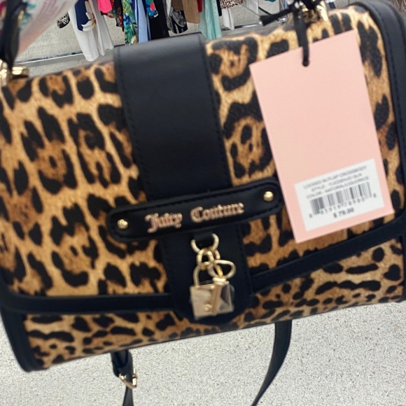 Juicy Couture Locked In Flap Crossbody Bag - Picture 1 of 1